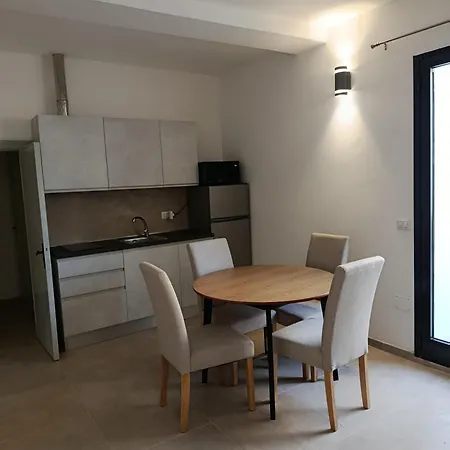 Via Roma 50 Apartmán *